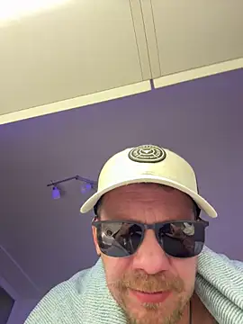 stefhart online show from March 2026 08:21:02 PM