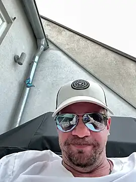 stefhart online show from April 2026 04:41:02 PM