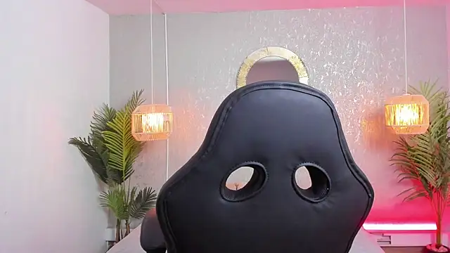 Gio carangi online show from April 2026 04:03:01 AM