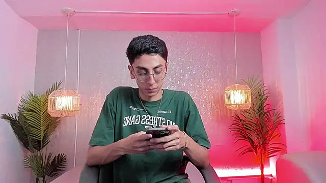 Gio carangi online show from March 2026 03:30:02 AM