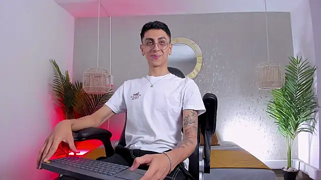 Gio carangi online show from July 2026 02:56:02 AM