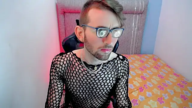 Snapshot of Dani_high chatting on March 2026 11:44:01 AM Dani high online show from March 2026 11:44:01 AM