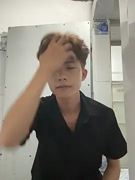 Nguyencuong1999 online show from May 2026 04:10:01 PM