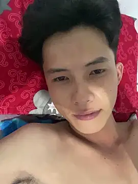 Nguyencuong1999 online show from April 2026 12:02:02 AM