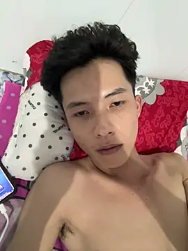 Nguyencuong1999 online show from April 2026 10:33:01 AM