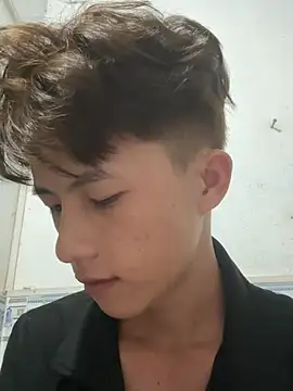 Nguyencuong1999 online show from April 2026 04:41:02 PM