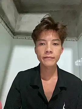 Nguyencuong1999 online show from May 2026 10:15:01 AM