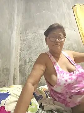 Sunflower1956 online show from July 2026 10:54:02 PM