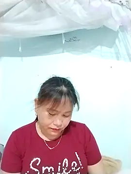 Moubie1 online show from April 2026 04:33:02 PM