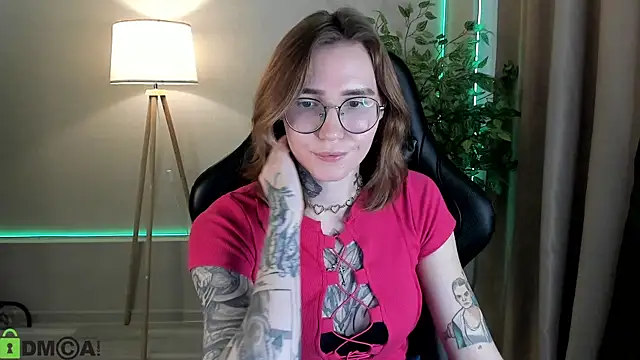 Snapshot of Misha_Moss chatting on March 2026 09:42:01 AM Misha Moss online show from March 2026 09:42:01 AM