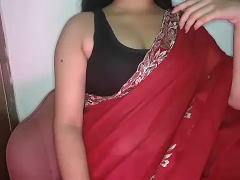 Snapshot of urvashi_rai chatting on July 2026 01:50:02 PM urvashi rai online show from July 2026 01:50:02 PM
