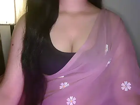 Snapshot of urvashi_rai chatting on July 2026 03:15:01 PM urvashi rai online show from July 2026 03:15:01 PM