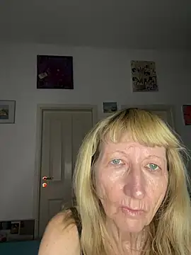 MatureKim online show from May 2026 06:49:01 PM