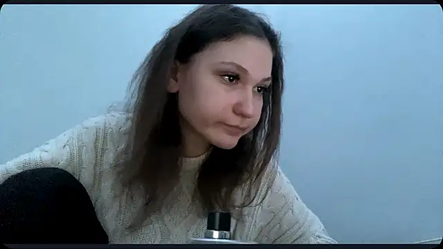 Juliajuicecam online show from March 2026 11:43:01 AM