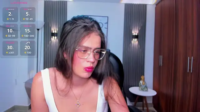Nanaa snow online show from May 2026 04:52:01 AM