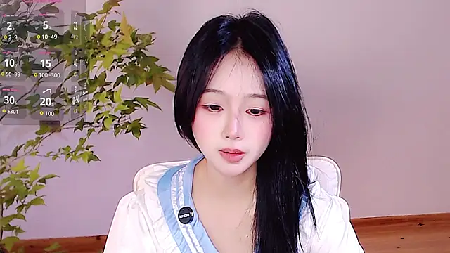 Luck-256 online show from April 2026 03:35:02 PM