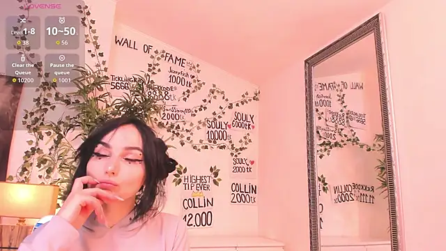mira0 0 online show from May 2026 08:44:02 PM