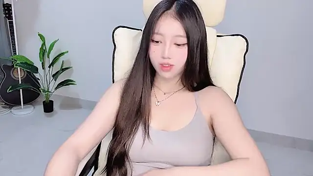 Yukiy8877 online show from March 2026 10:55:02 PM