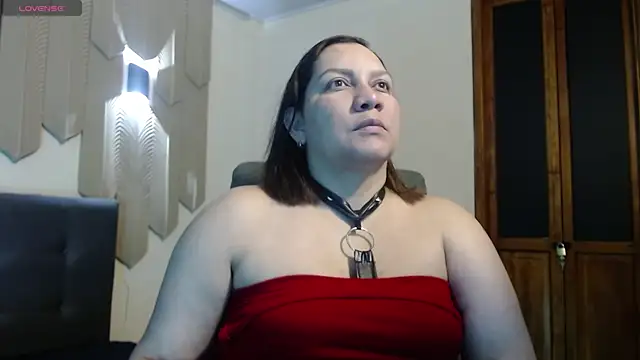 mia coral1 online show from April 2026 03:24:02 AM