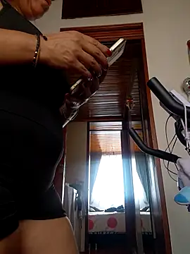 Mielx online show from March 2026 03:00:01 PM