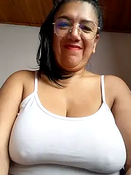 Mielx online show from May 2026 10:09:02 PM