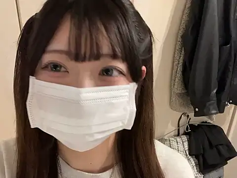 y-u-r-a-33 online show from April 2026 07:37:02 AM