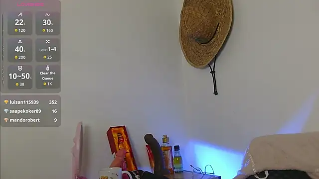 zyra vex online show from May 2026 07:06:01 PM
