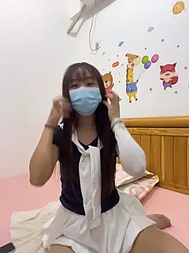 flylingling33 online show from March 2026 04:51:02 PM