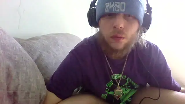 Snapshot of alejandro69420 chatting on April 2026 08:44:02 PM alejandro69420 online show from April 2026 08:44:02 PM