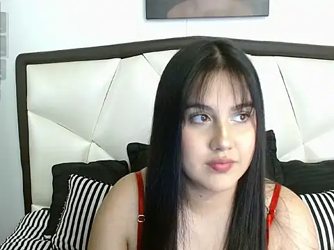 Snapshot of Sofiia_Vega_ chatting on May 2026 08:22:01 PM Sofiia Vega online show from May 2026 08:22:01 PM