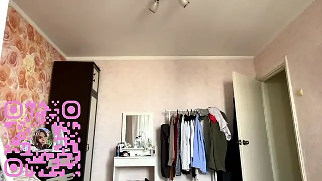 VeliaHypolite online show from March 2026 11:43:01 AM