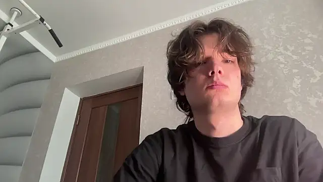 tomasdickpick online show from April 2026 09:05:02 AM