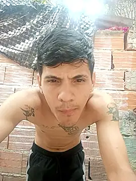 Hotsmale online show from April 2026 05:08:02 PM