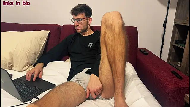 SoloUno0 online show from March 2026 12:29:01 PM