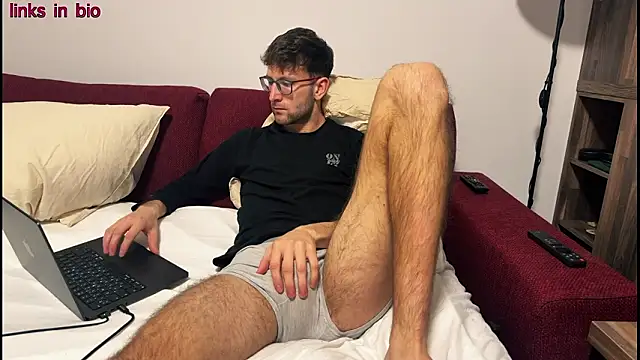 SoloUno0 online show from March 2026 06:56:02 PM