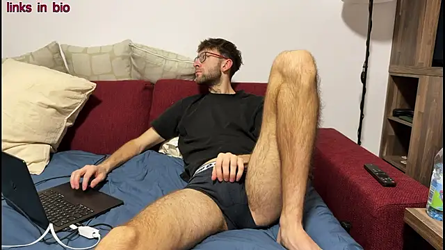 SoloUno0 online show from March 2026 04:52:02 PM