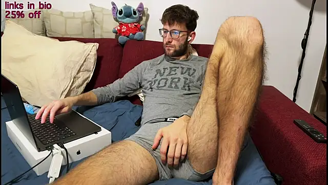 SoloUno0 online show from April 2026 05:36:02 AM