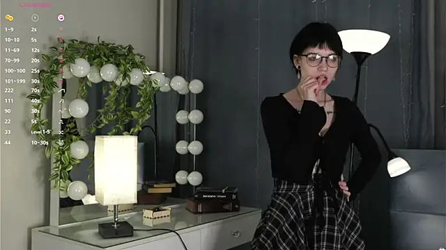 RubieNibbs online show from April 2026 06:56:02 PM