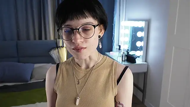RubieNibbs online show from March 2026 07:26:02 PM
