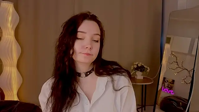 KaraNeagle online show from April 2026 06:15:02 AM