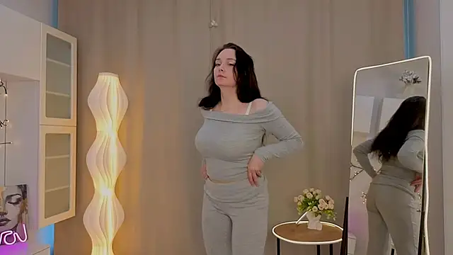 KaraNeagle online show from April 2026 06:26:02 AM