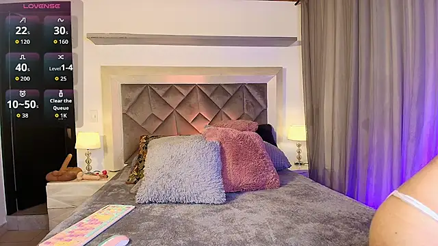 Angell69  online show from April 2026 03:35:01 AM