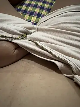 asafadinha085 online show from April 2026 12:52:02 PM