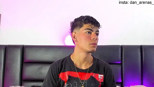 Snapshot of Duolust2 chatting on April 2026 12:06:01 PM Duolust2 online show from April 2026 12:06:01 PM