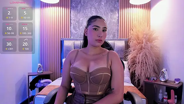 Sulay Kim online show from June 2026 07:13:02 PM
