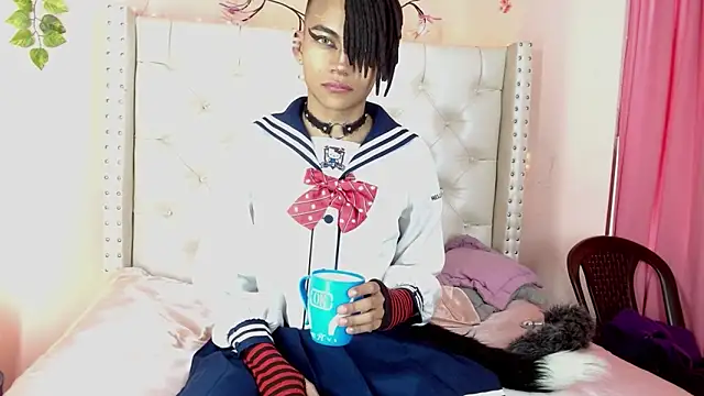 romeo laurient online show from April 2026 10:49:02 PM