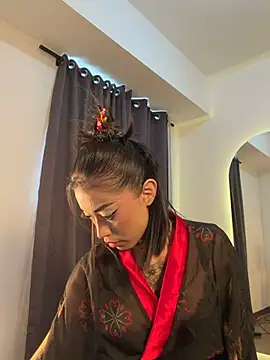 Ellelie 77 online show from April 2026 02:07:02 PM