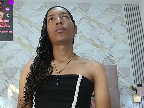 Snapshot of Mia_Coock chatting on April 2026 12:44:01 PM Mia Coock online show from April 2026 12:44:01 PM