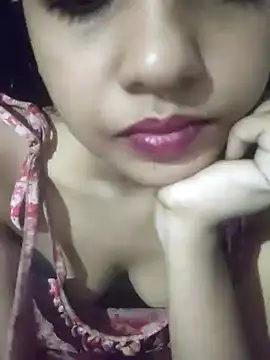 ALIZA FENDY online show from August 2026 07:33:02 PM
