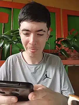Snapshot of lio____ chatting on June 2026 03:46:01 PM lio online show from June 2026 03:46:01 PM